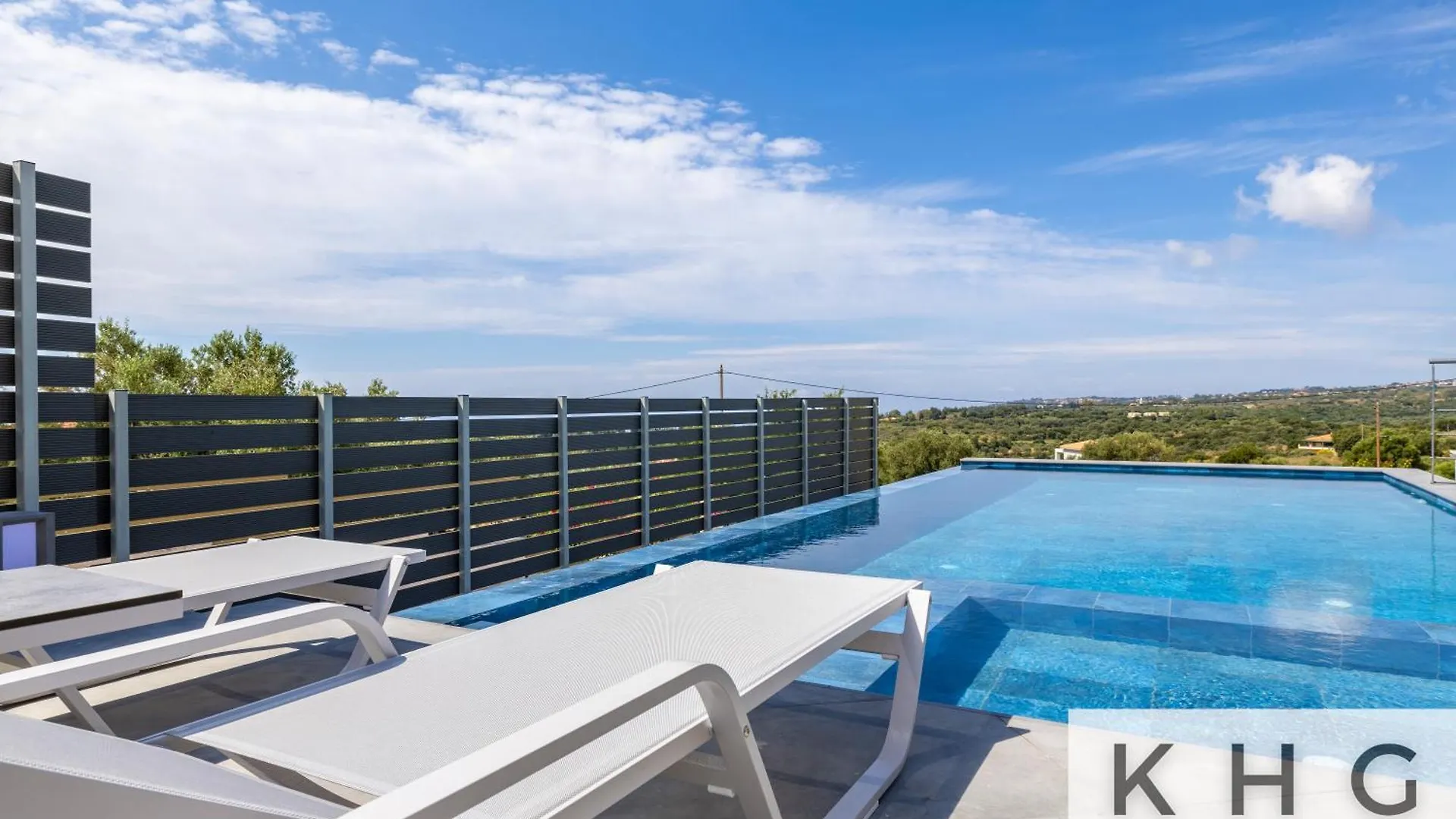 Levanda Villa With Private Pool In Mousata Village 그리스